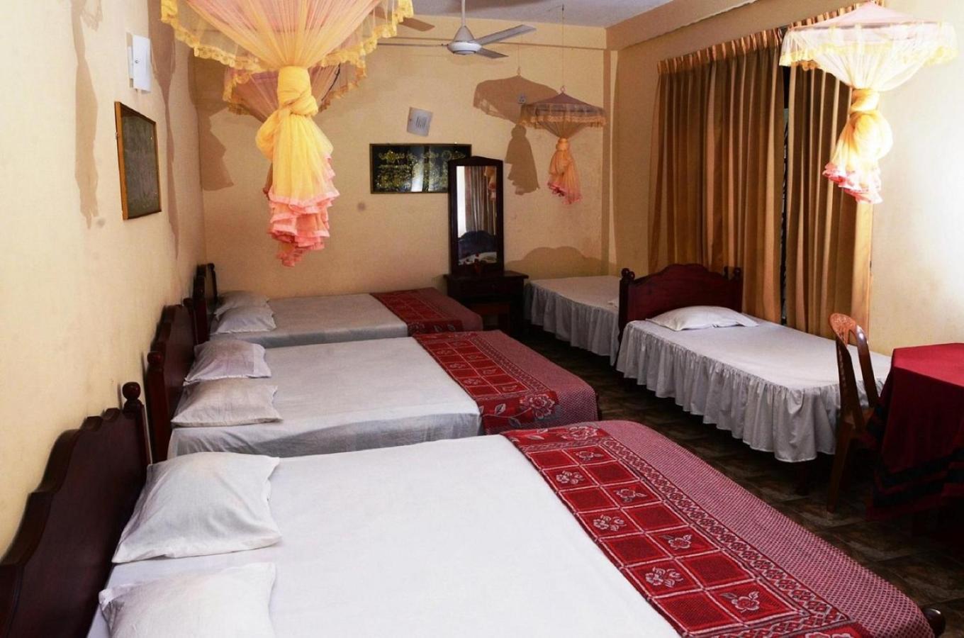 Kandy Paradise Hotel & Spa Gelioya Exterior foto